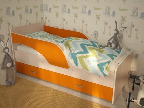 Кровать детская Максимка млечный дуб-оранж в Копейске - kopejsk.magazinmebel.ru | фото - изображение 1